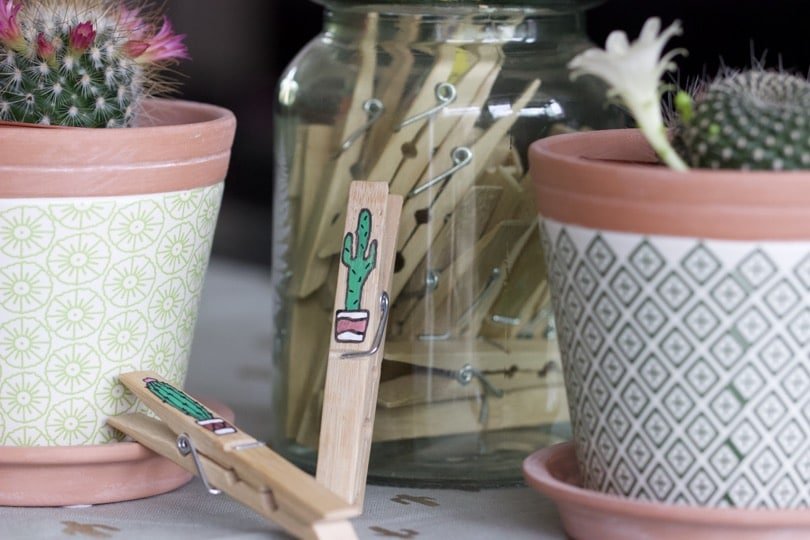 Personnaliser des pinces en bois